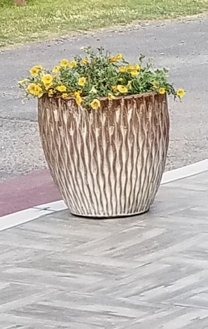 Floral distinctive planter